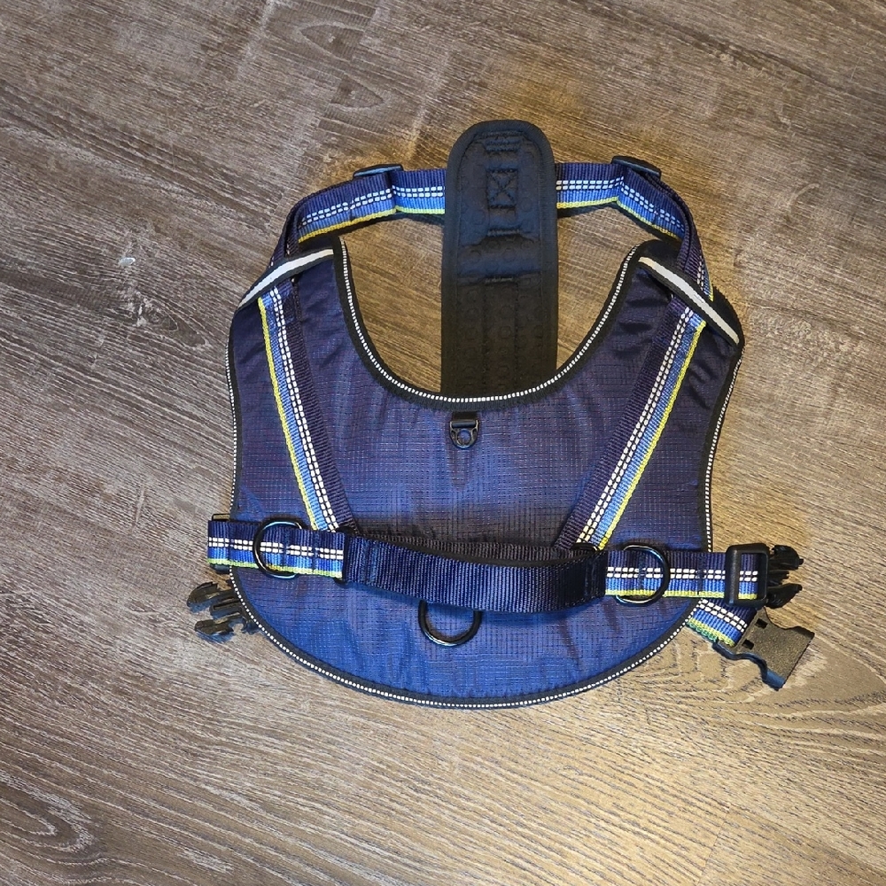 NWOT Top Paw Blue and Yellow Dog Harness